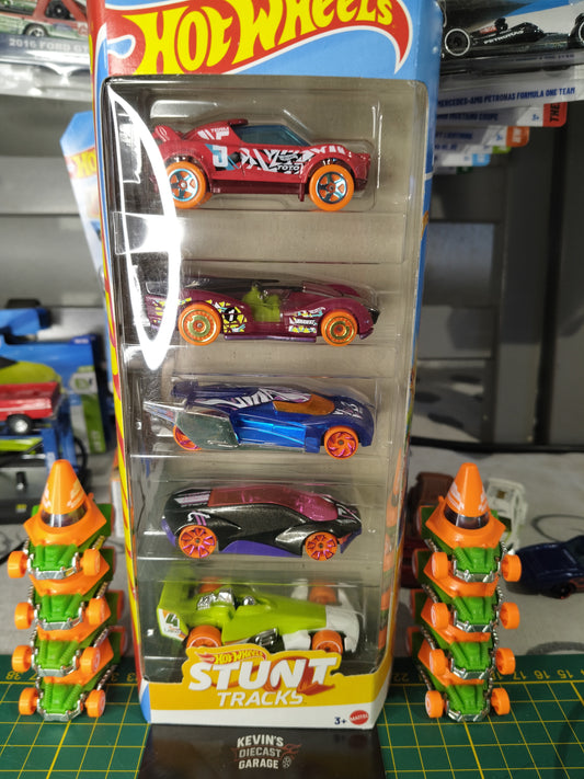 HW STUNT TRACK 5-PACK 2025