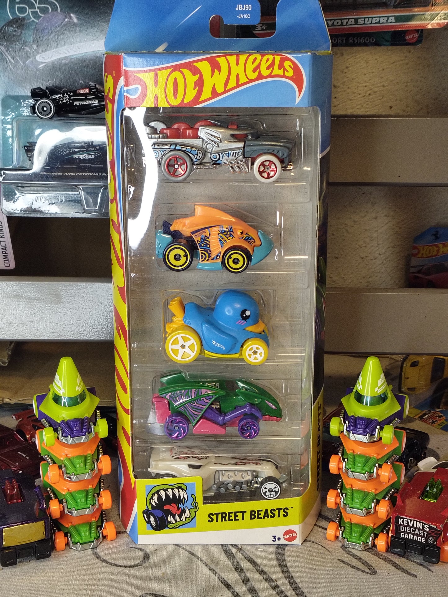 STREET BEASTS™ 5-PACK 2025