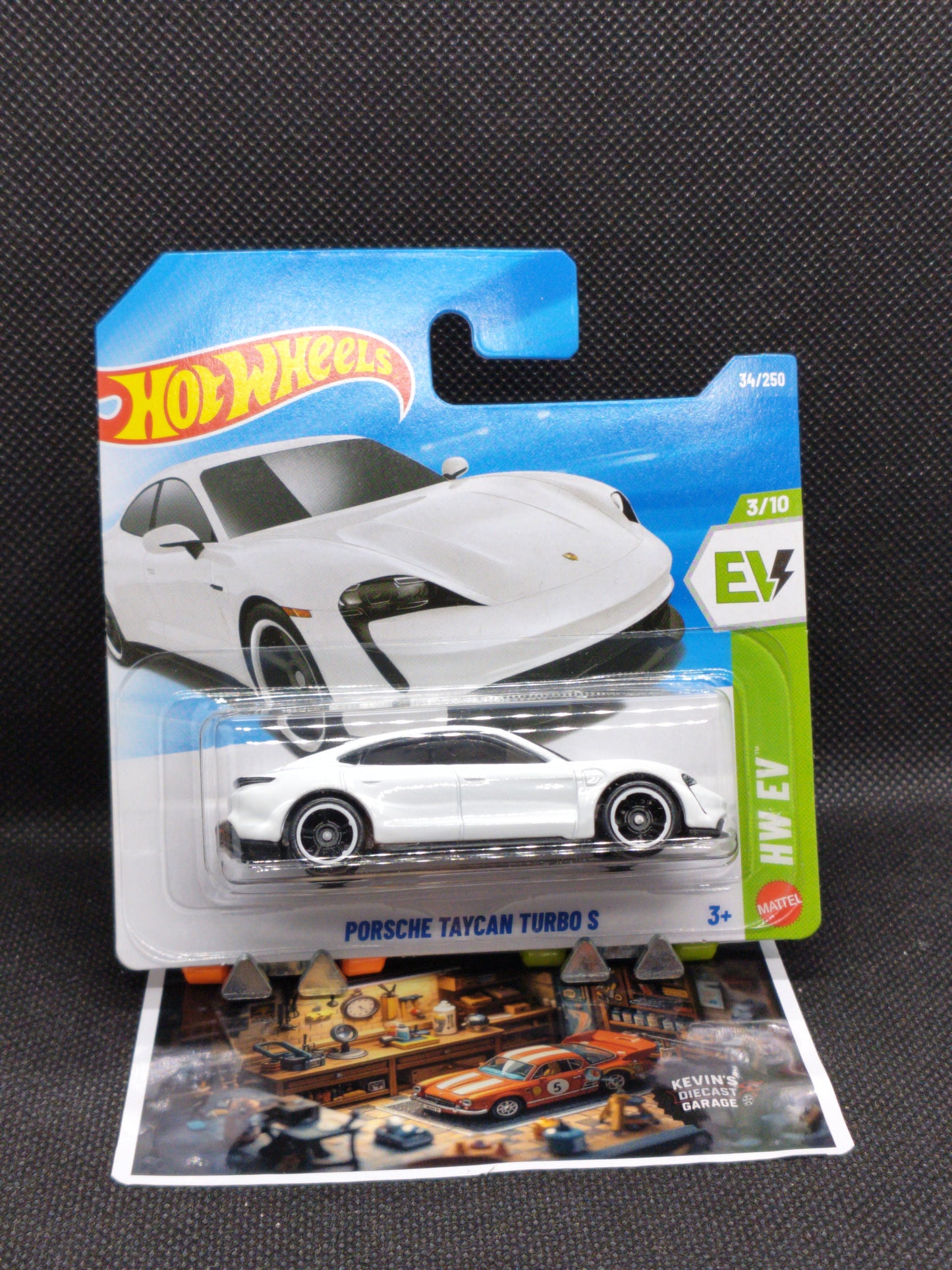 PORSCHE TAYCAN TURBO S NR34/250 2026