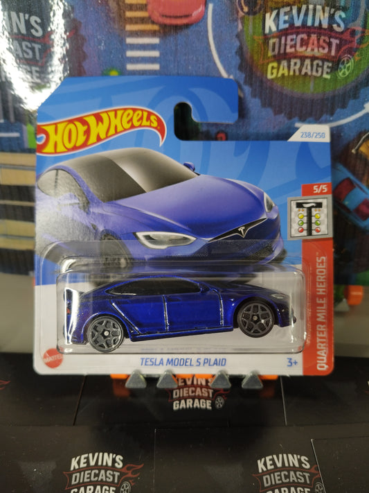 TESLA MODEL S PLAID NR238/250 2024