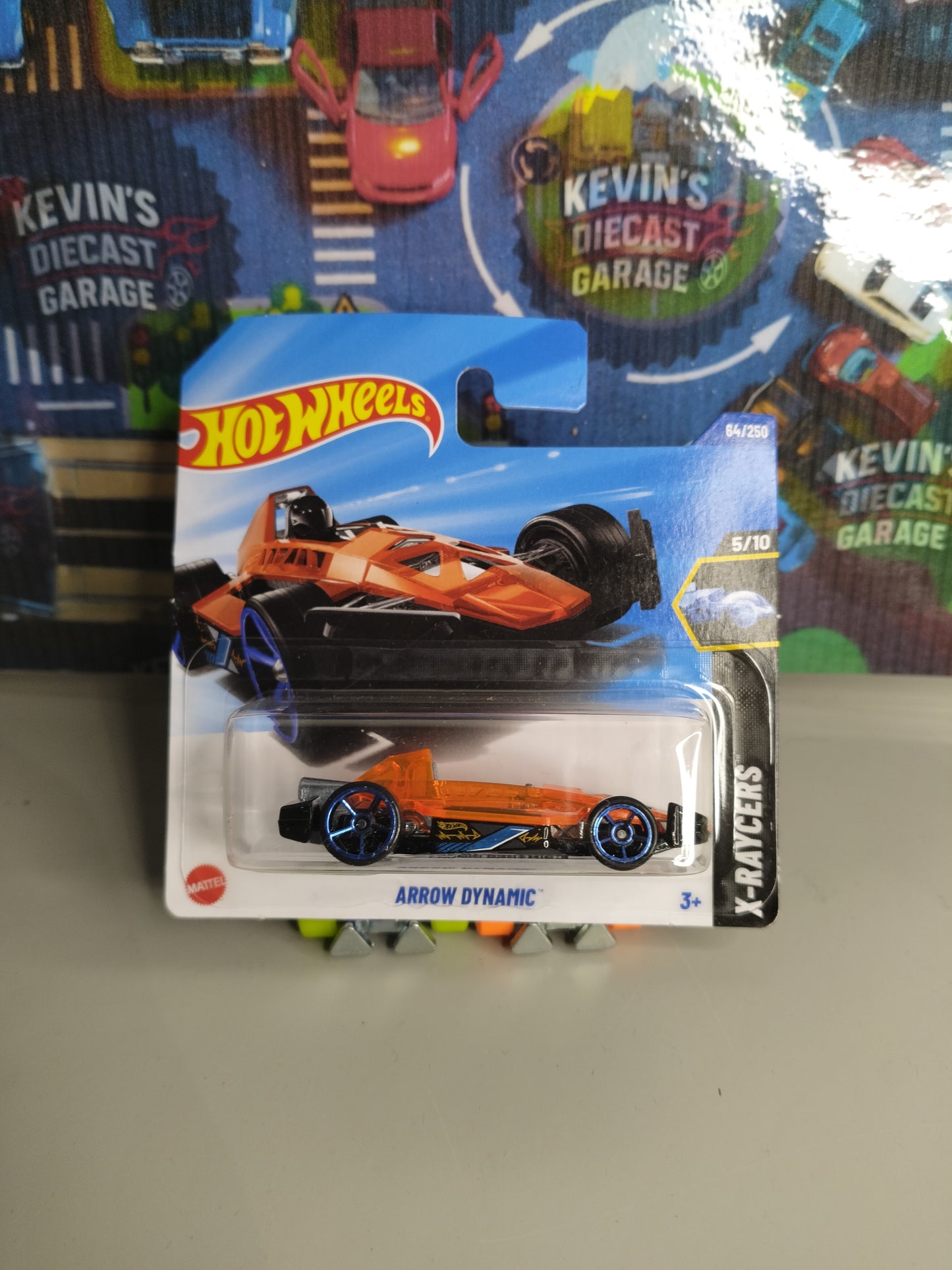 ARROW DYNAMIC™ NR64/250 2025