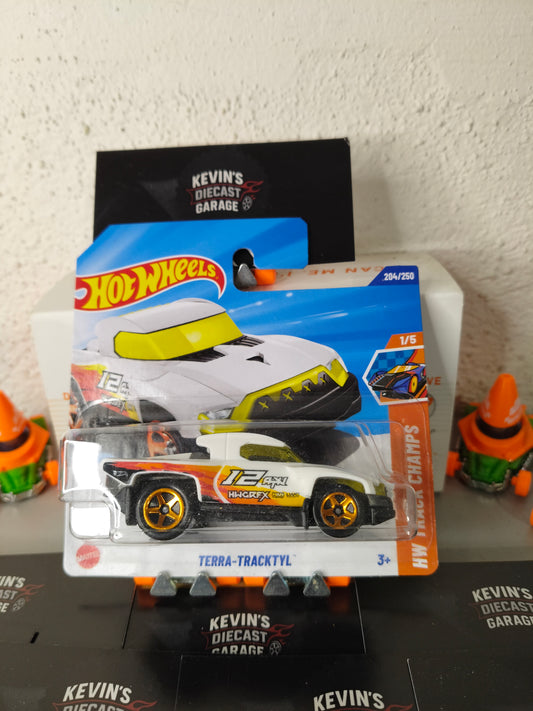 TERRA-TRACKTYL™ NR204/250 2025