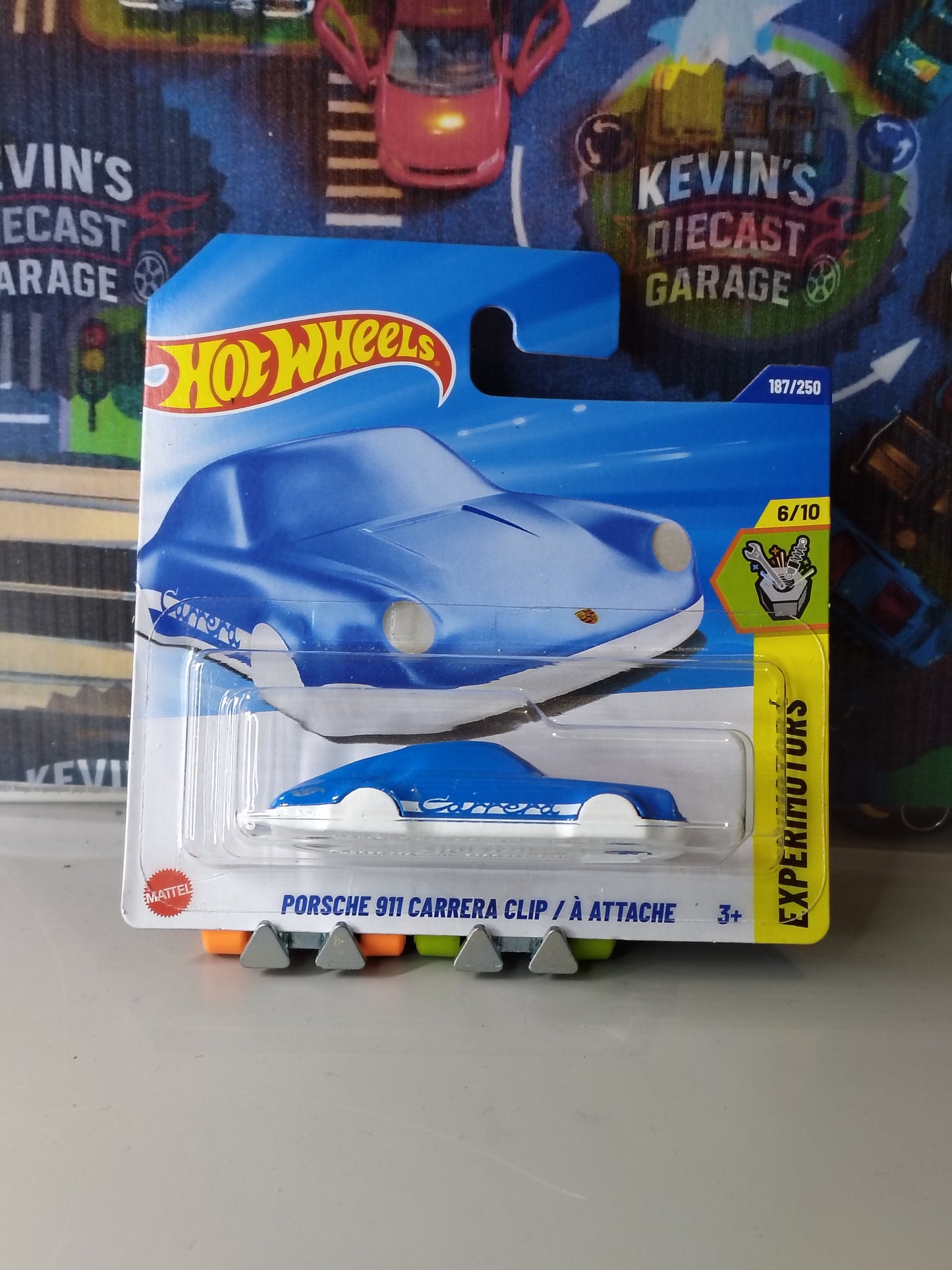 PORSCHE 911 CARRERA CLIP NR187/250 2025