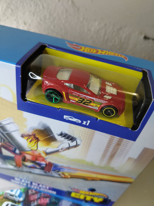 HW CITY BLAZE BLASTβ’ SUPER EXPLOSION