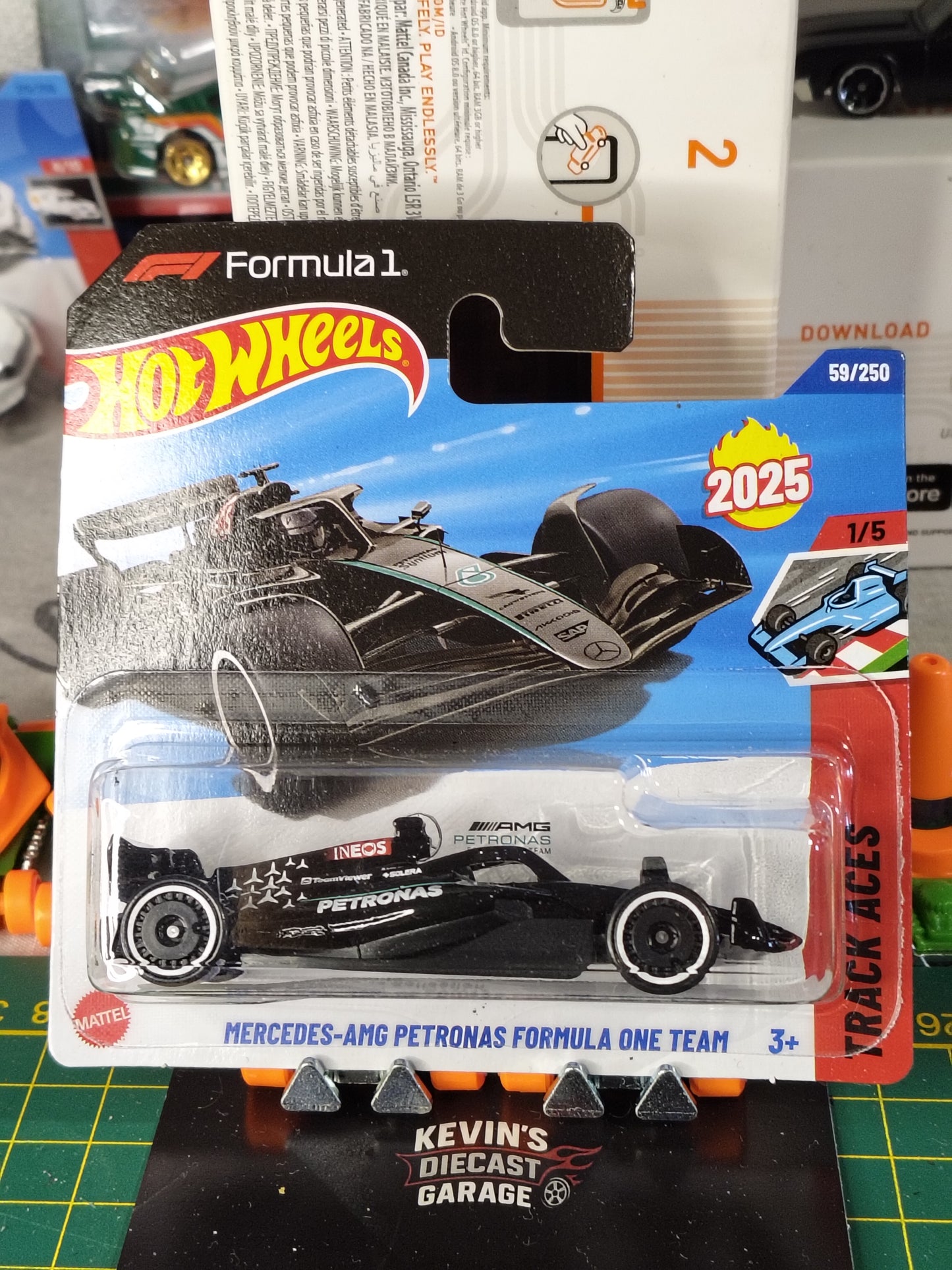 MERCEDES-AMG PETRONAS FORMULA ONE TEAM NR59/250 2025