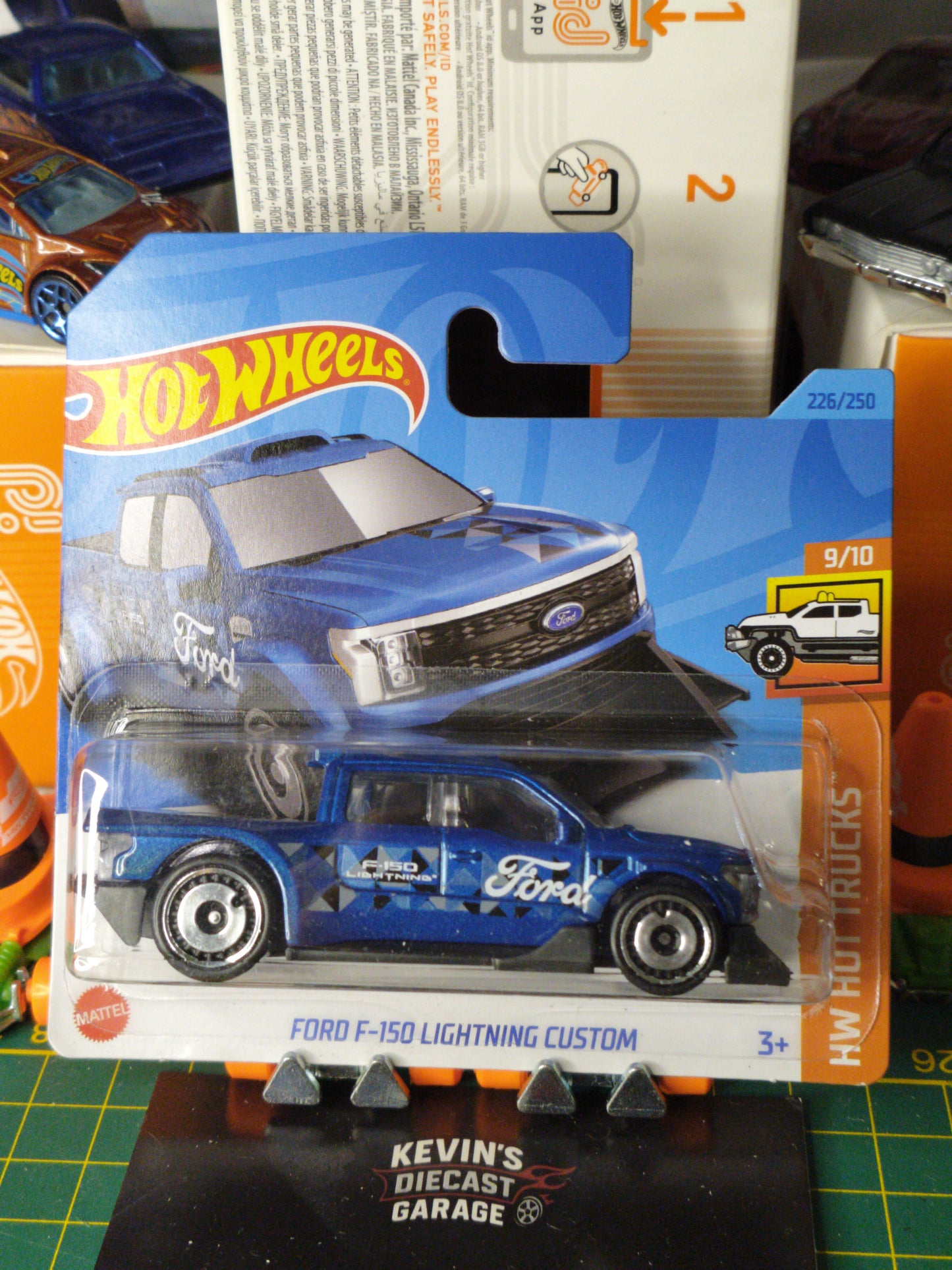FORD F-150 LIGHTNING CUSTOM NR226/250 2023