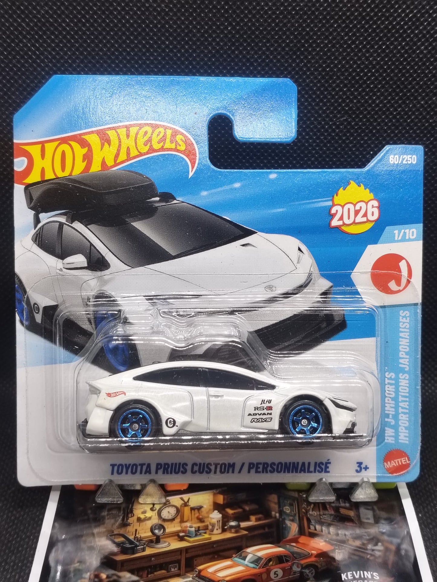 TOYOTA PRIUS CUSTOM NR60/250 2026