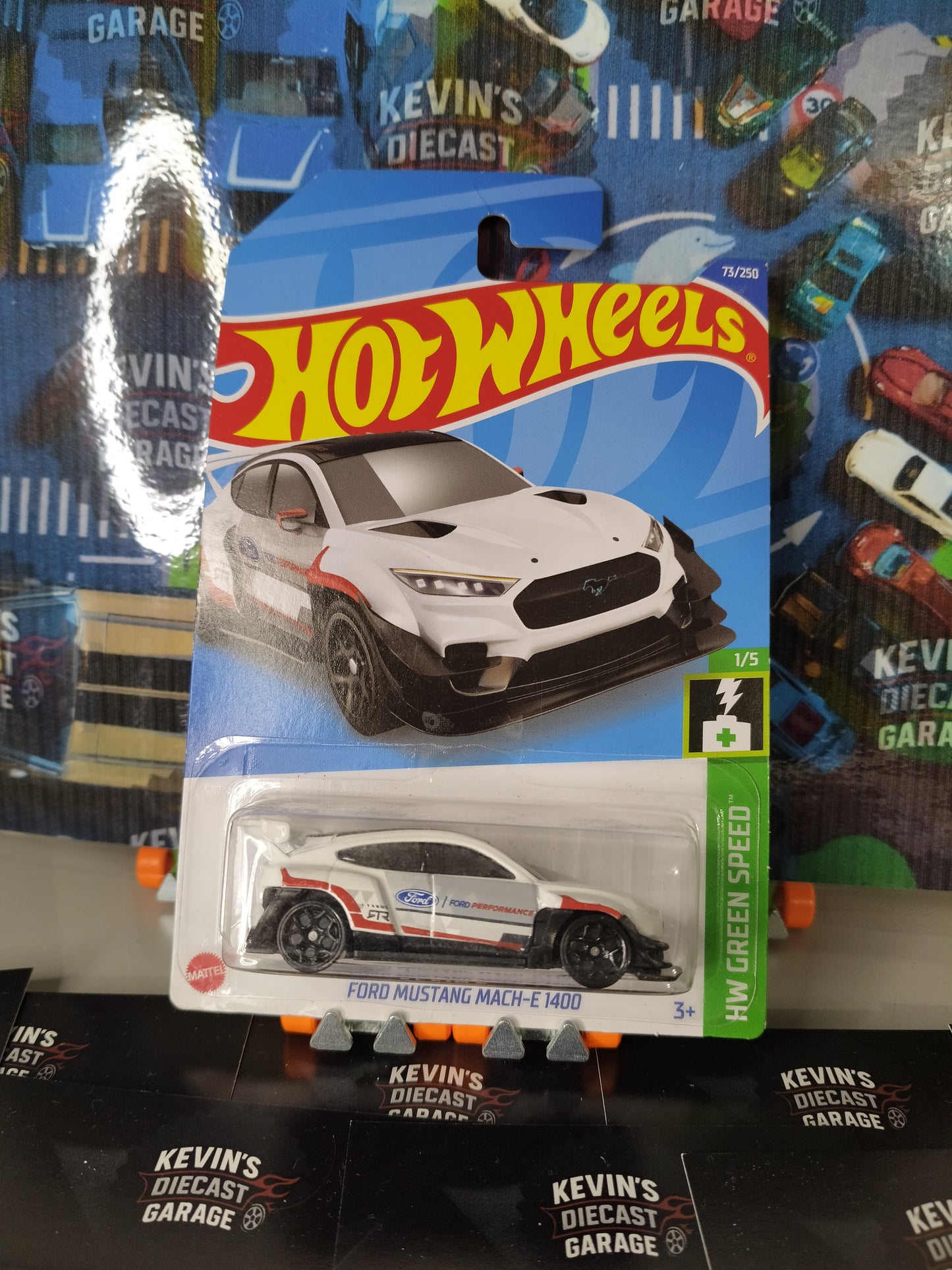 FORD MUSTANG MACH-E 1400 NR73/250 2022