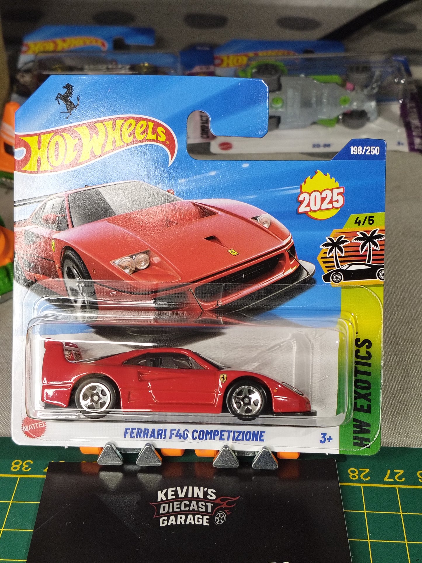 FERARRI F40 COMPETIZIONE NR 198/250 2025