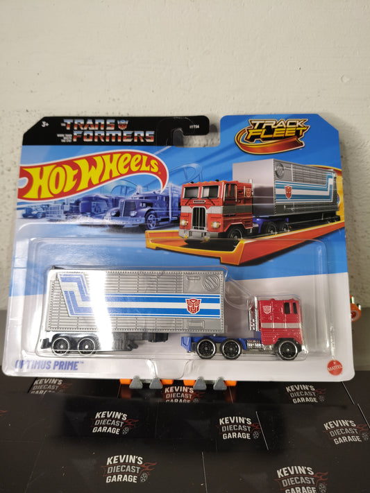 OPTIMUS PRIME™ TRACK FLEET SET
