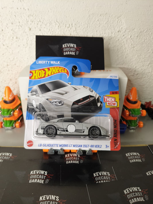 LB-SILHOUTTE WORKS GT NISSAN 35GT-RR VER.2 NR242/250 2024