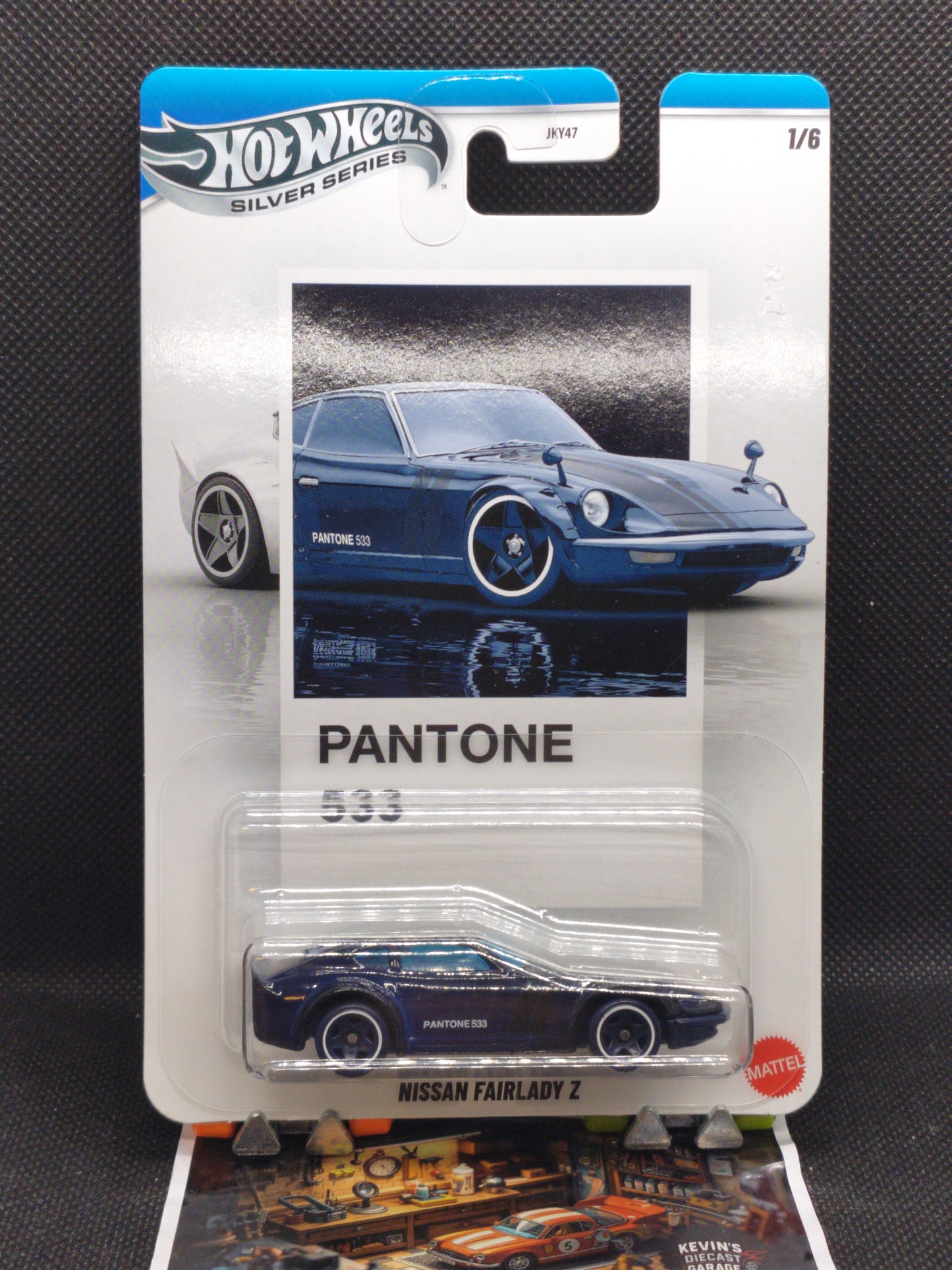 NISSAN FAIRLADY Z PANTONE 533
