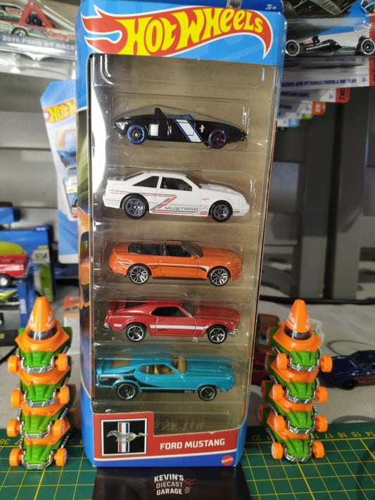 FORD MUSTANG 5-PACK 2022