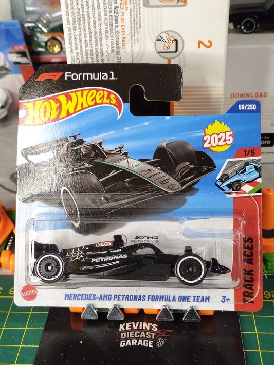 MERCEDES-AMG PETRONAS FORMULA ONE TEAM NR59/250 2025